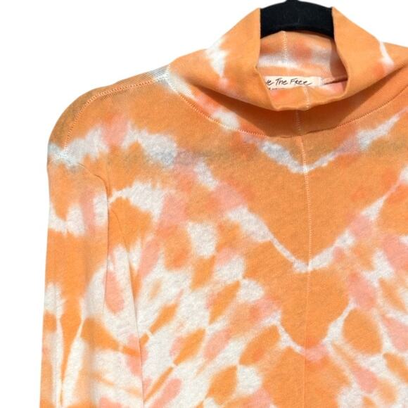 We The Free Tie Dye Long Sleeve Mock Neck Tee Shirt Orange White Women’s Large - Picture 7 of 9